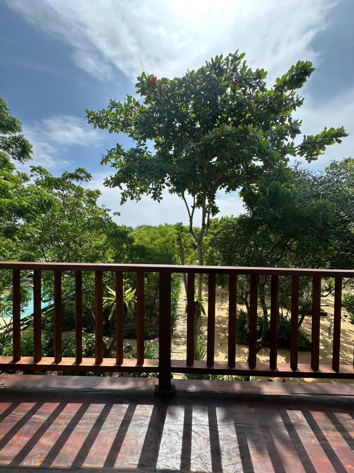 Nikara Luxury Beach House Tissamaharama Exterior foto
