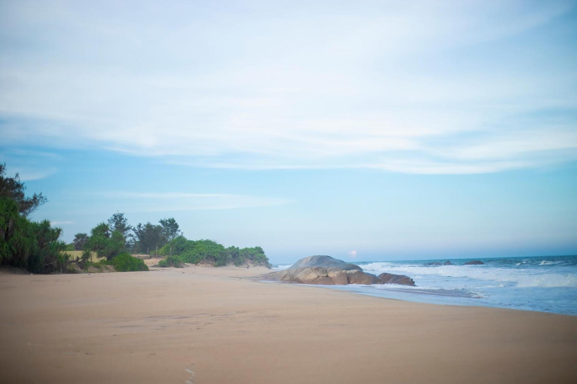 Nikara Luxury Beach House Tissamaharama Exterior foto